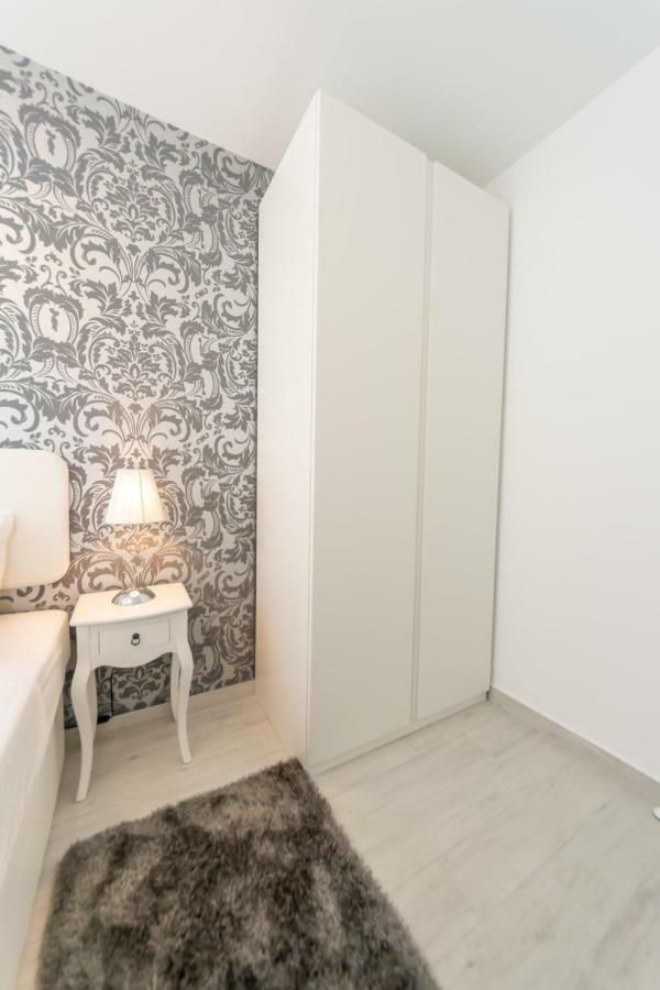 City Apartment Marlo Zadar Exterior foto